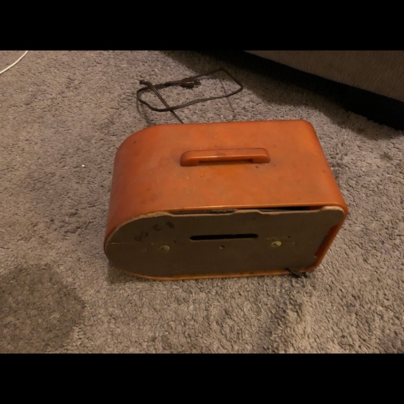 Antique radio - Picture 3 of 3